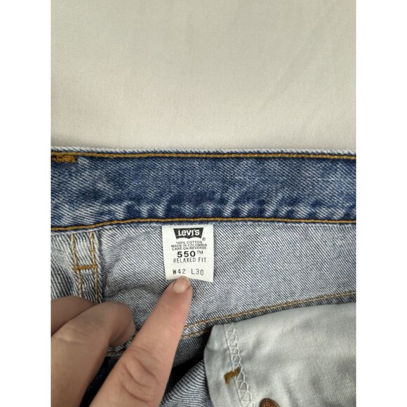 Levi's 550 Relaxed Fit Jeans Men's W42 L30 Blue Denim 100% Cotton  Baggy Y2K - Picture 3 of 7